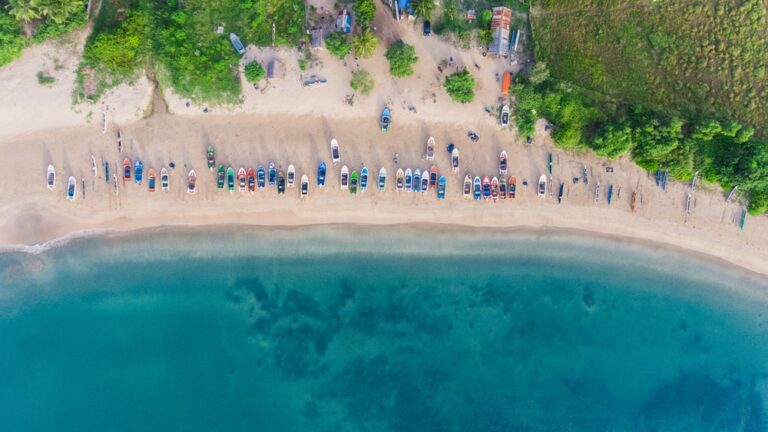 Arugam,Bay,,Known,Locally,As,"arugam,Kudah",,Is,Situated,On